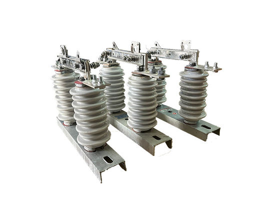 Interruptor de desconexão de gancho de alta tensão AC para isolador elétrico de subestação Interruptor de desconexão de operação vertical cinza